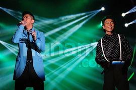 羽泉唱歌爆料视频大全,唱歌背后的故事与感动瞬间 第2张 羽泉唱歌爆料视频大全,唱歌背后的故事与感动瞬间 第2张